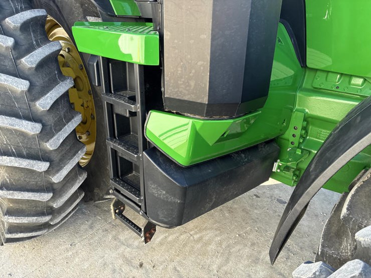 john-deere-8r-370-image-21