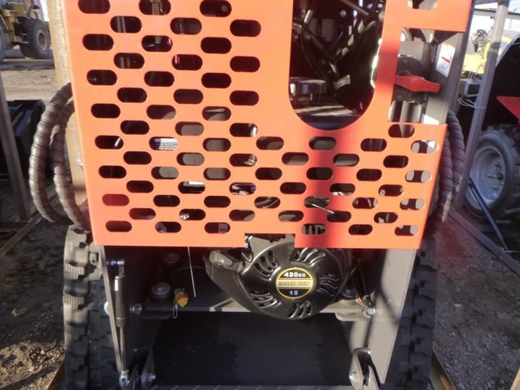 2025-agt-ysrt14-skid-steer-track-loader-image-15