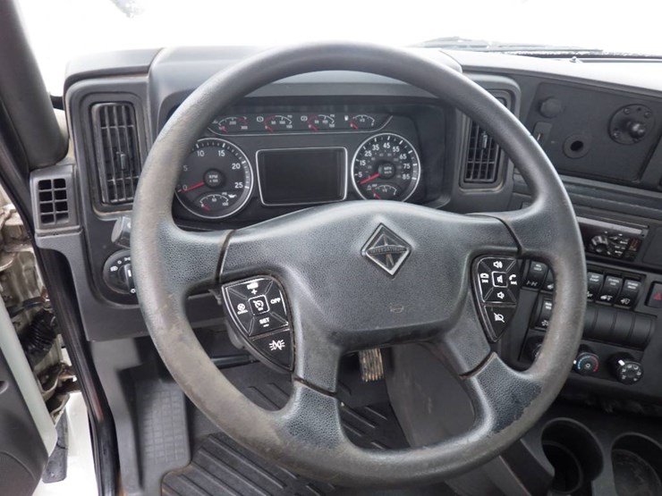 international-lt-image-19