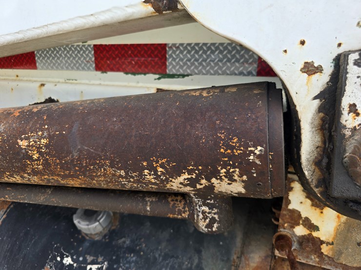 1996-mack-mr688s-image-87