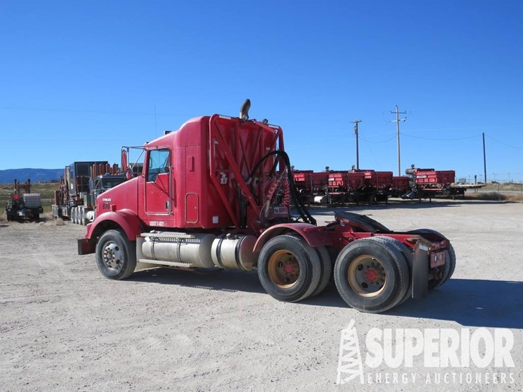 2009-kenworth-t800-image-3