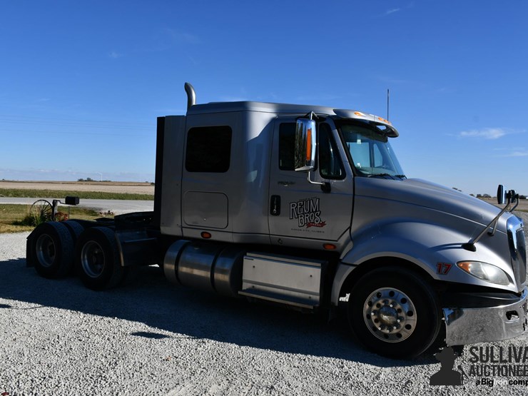 2017-international-prostar-image-3