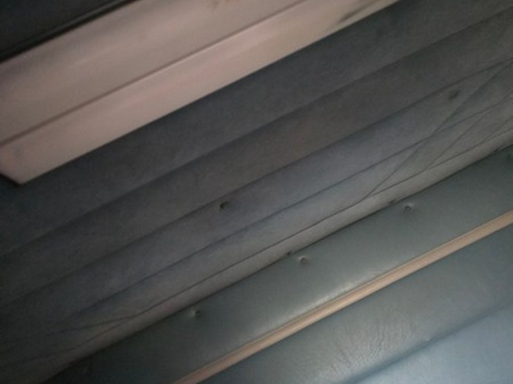 international-9400-image-35