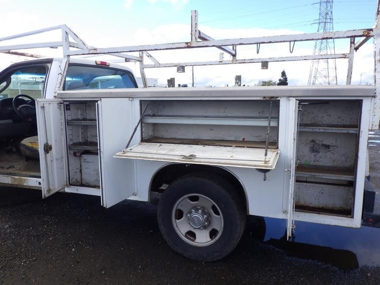 2006-ford-f350-image-8