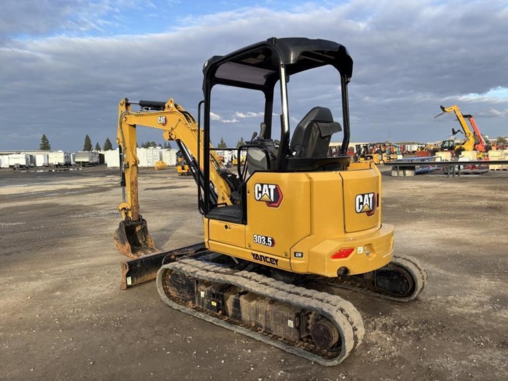 2022-caterpillar-303.5-image-4