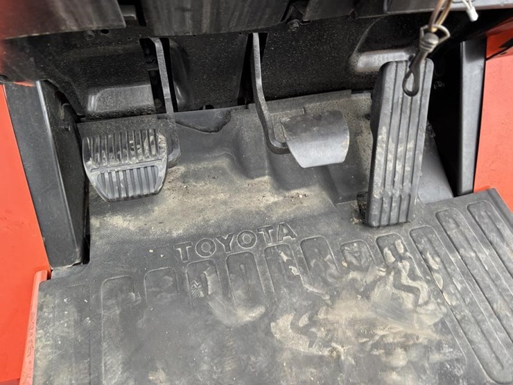 2006-toyota-7fgu20-image-25