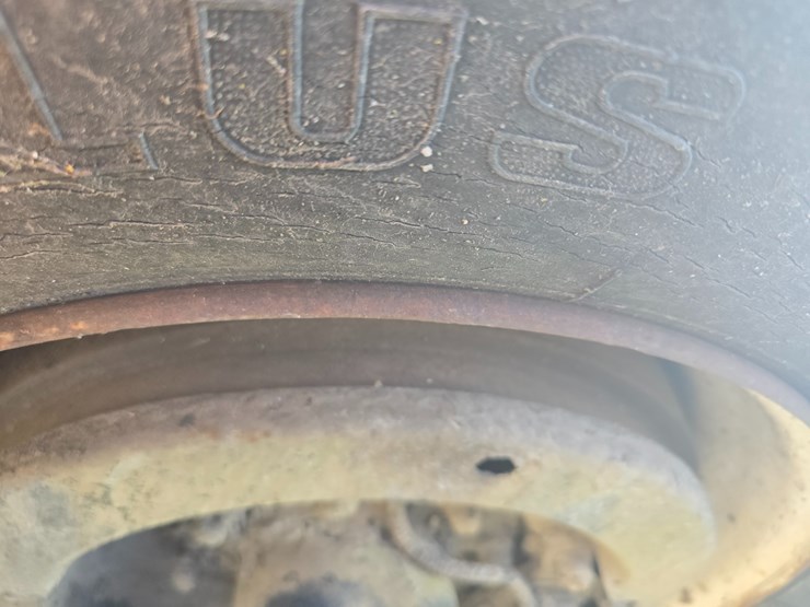 peterbilt-357-image-101