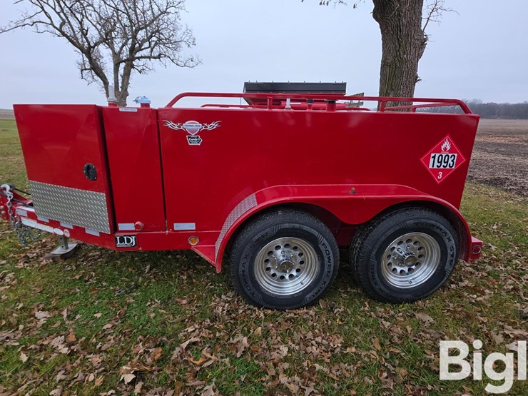 2013-thunder-creek-equipment-adt750-image-8