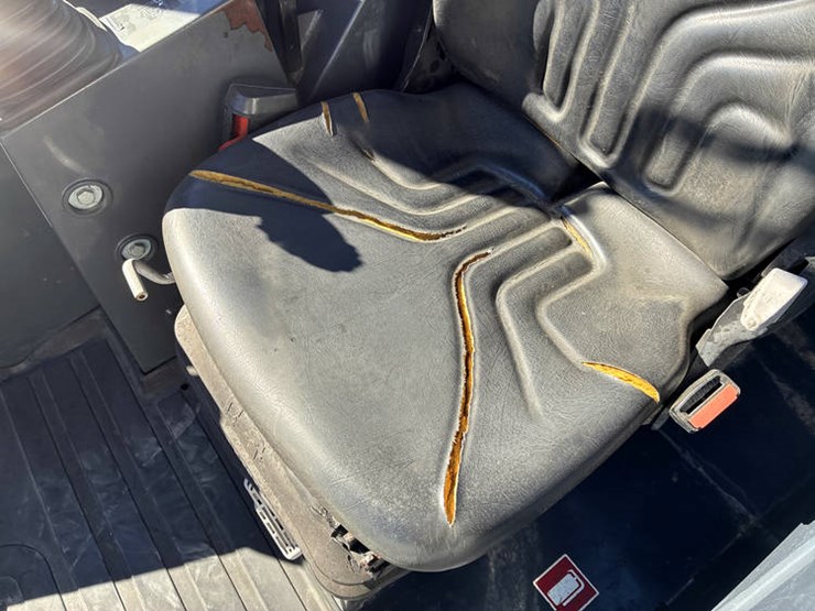 #122386-•-2022-jd-204l-#1lu204lcazb068342-image-56