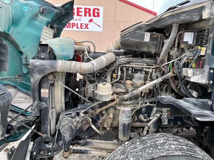 2020-kenworth-t680-image-19