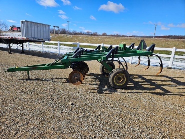 john-deere-714-image-2