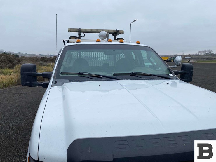 2009-ford-f350-image-8