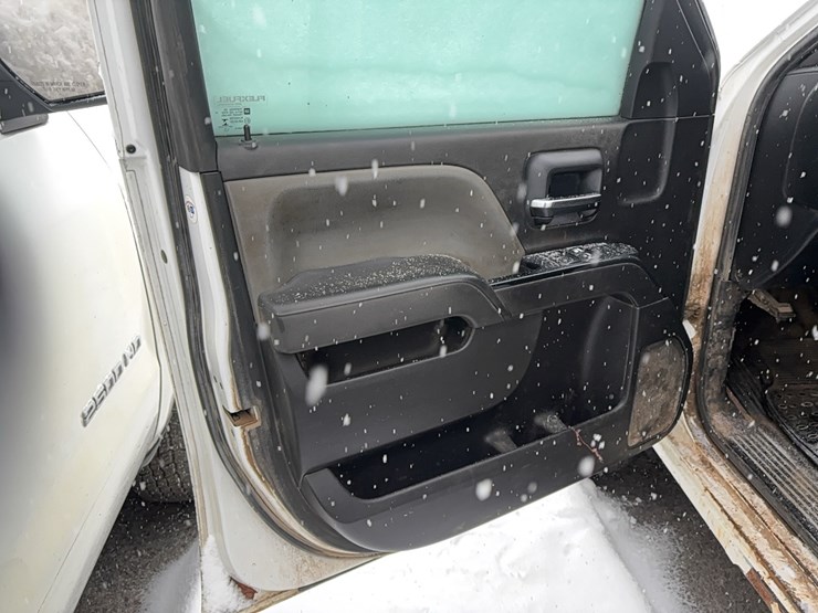 chevrolet-2500hd-image-15