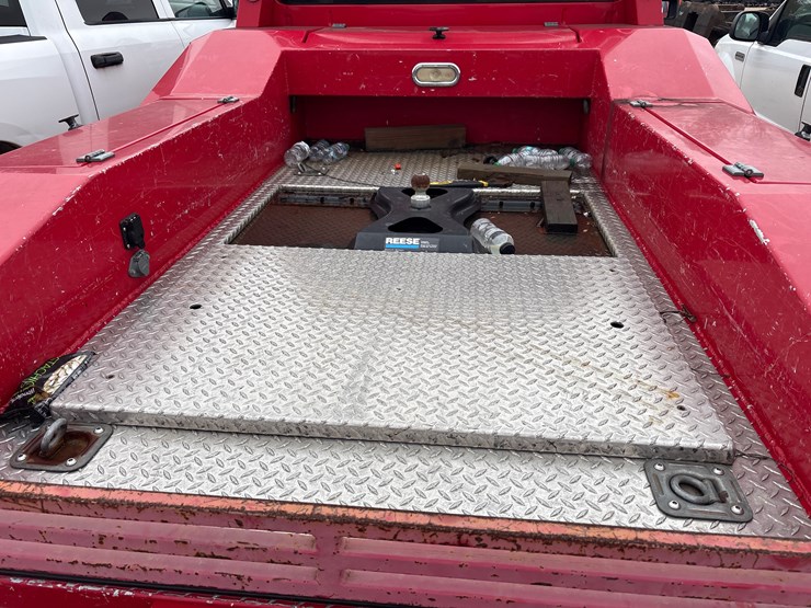 ford-f550-xl-image-7