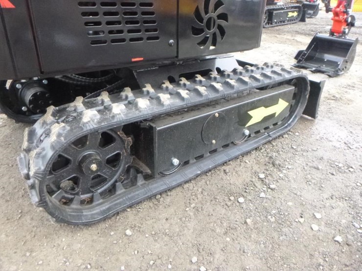 2025-vicsec-vc13-hydraulic-excavator-image-24