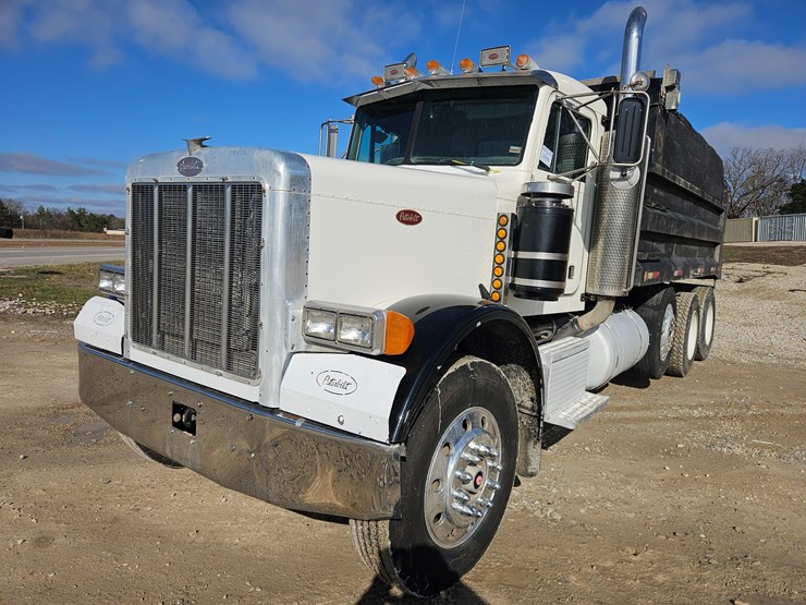 peterbilt-379-image-1