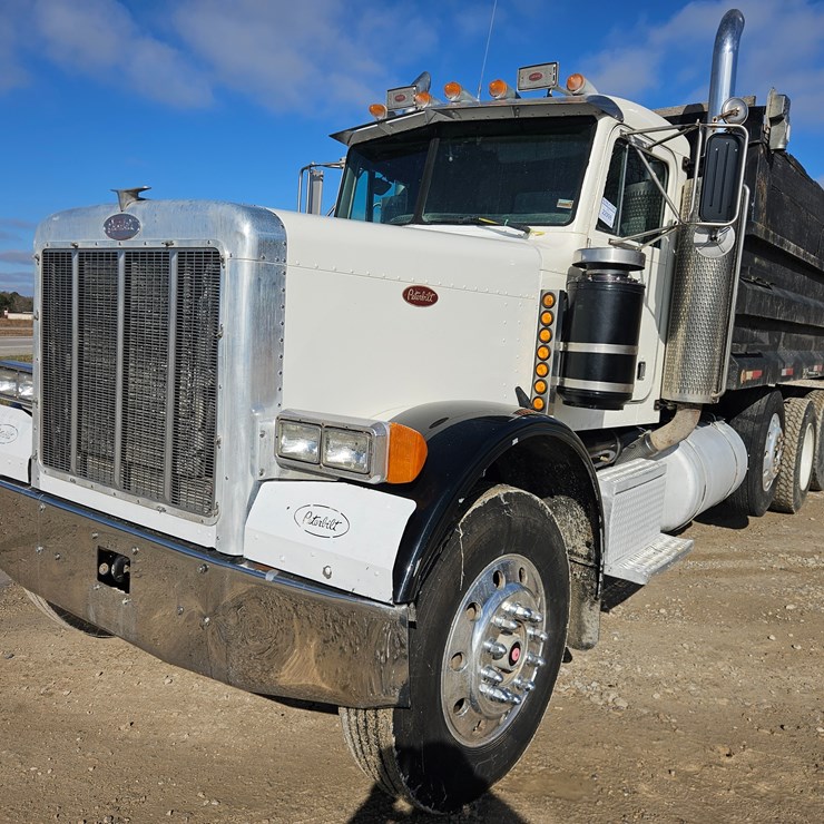 PETERBILT 379