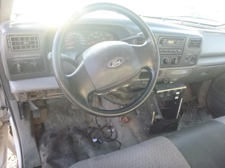 2004-ford-f450-image-12