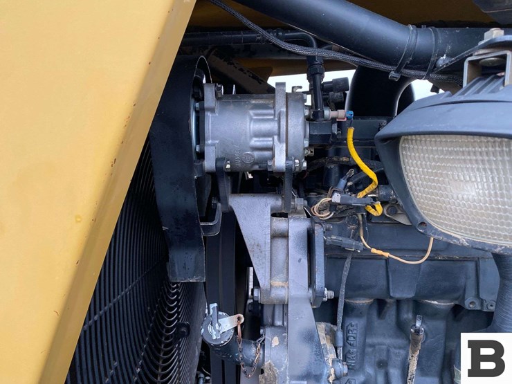 1994-challenger-75c-image-13