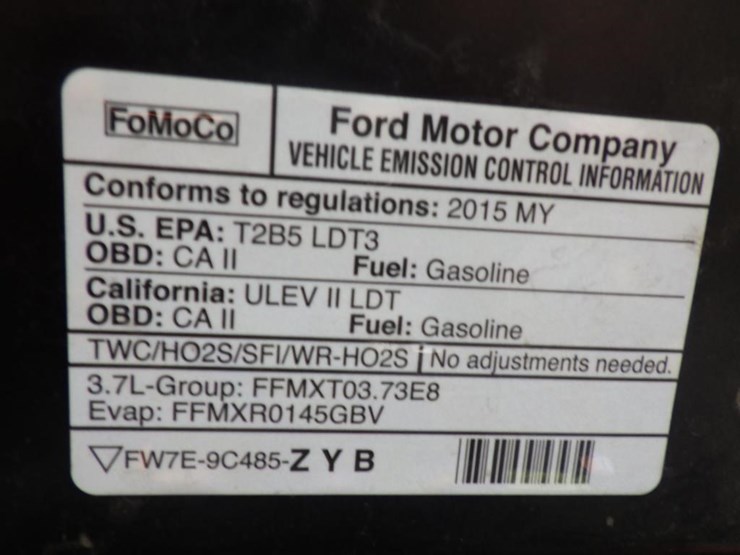 2015-ford-explorer-image-12