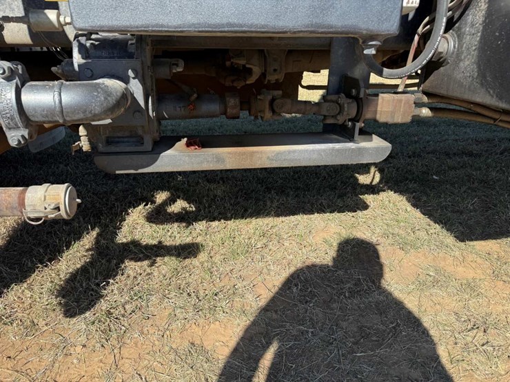 2018-kenworth-t800-image-23