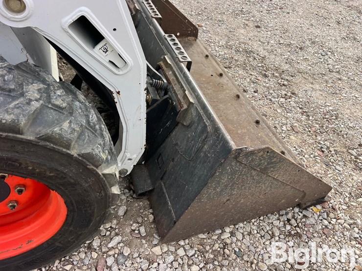2012-bobcat-s185-image-16