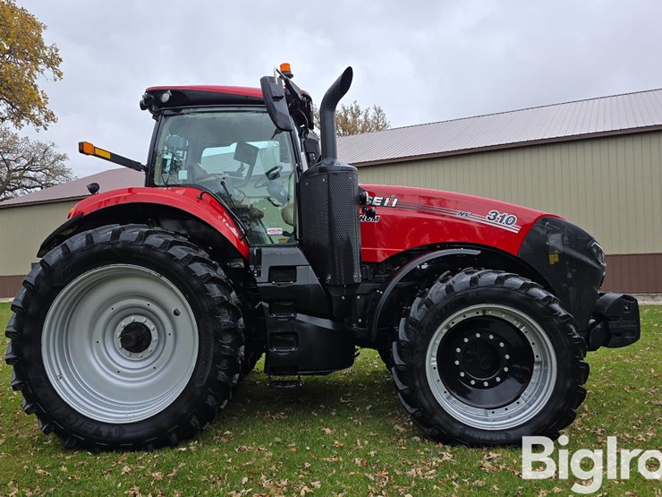 case-ih-magnum-310-image-4
