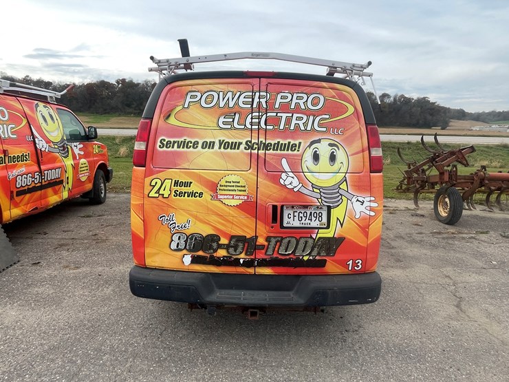 #1404-•-2006-chevy-cargo-van-(wi-title-in-delay)-image-6