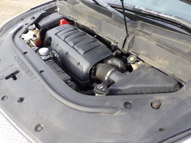 2010-chevrolet-traverse-image-10