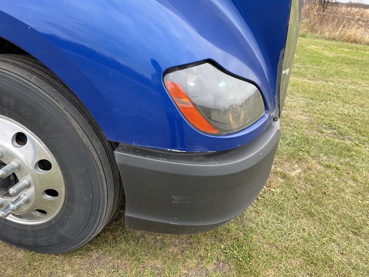 kenworth-t680-image-31