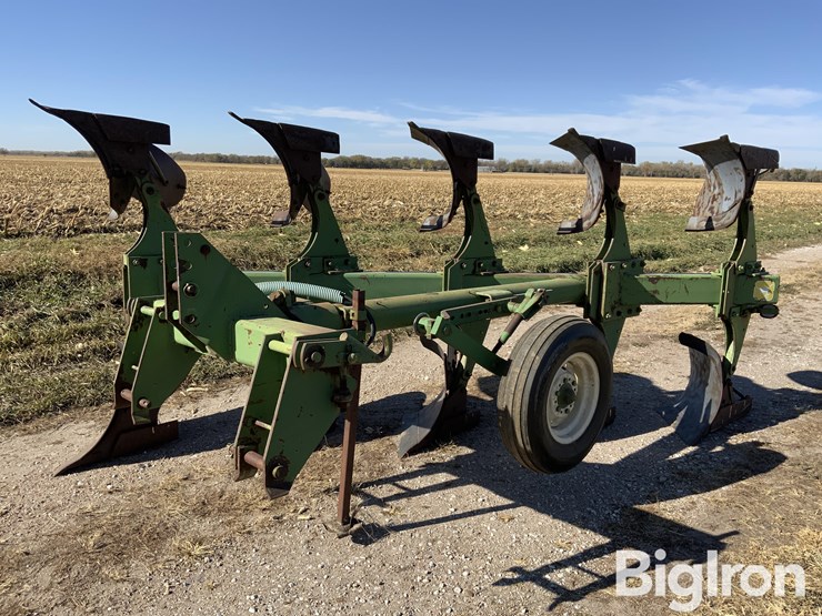 john-deere-4600-image-1