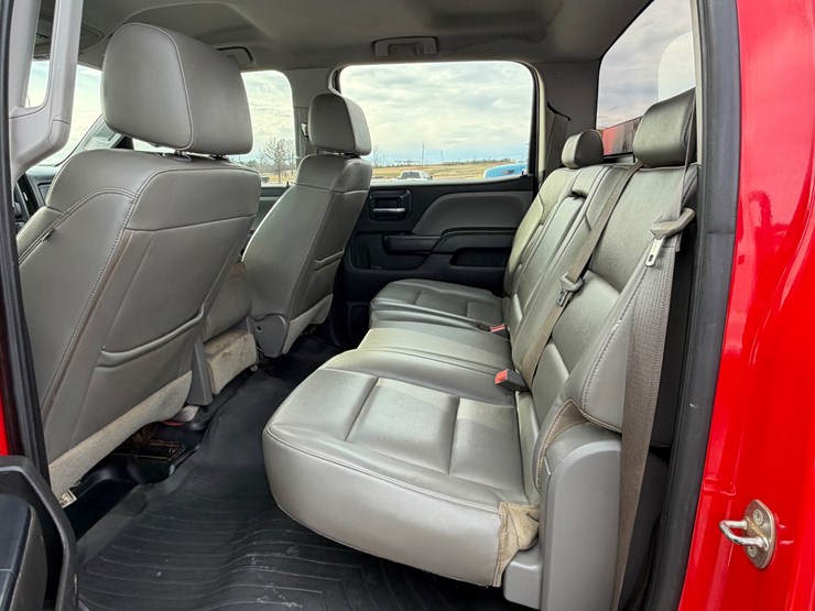 chevrolet-silverado-2500hd-image-14