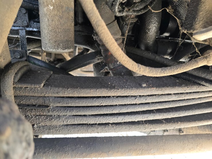 2003-peterbilt-320-image-80