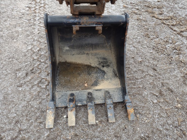 kubota-kx057-image-16