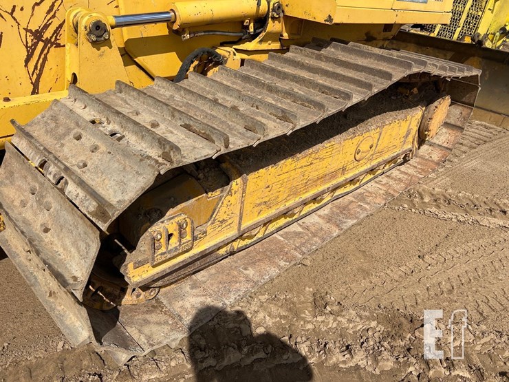 2005-komatsu-d39px-21-image-13