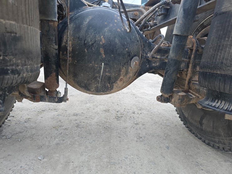 international-durastar-4300-image-73