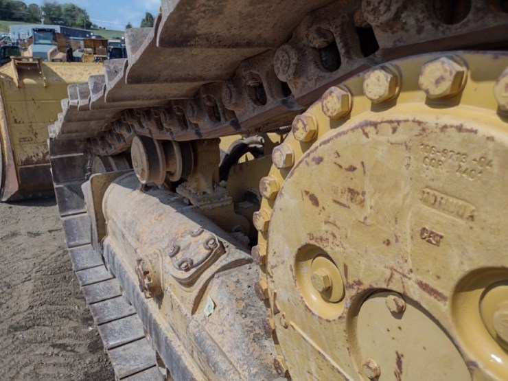 caterpillar-d6n-xl-image-24