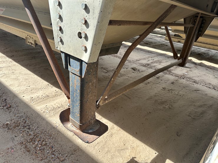 timpte-hopper-bottom-image-43