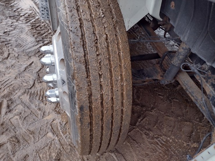 international-13-image-17