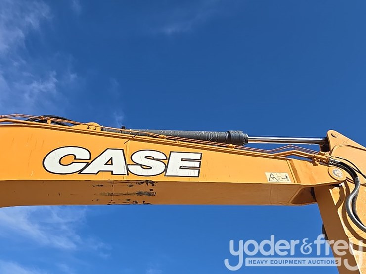 2021-case-cx210-lc-image-66