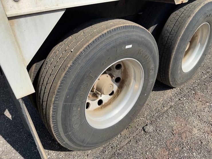 2012-timpte-super-hopper-image-14