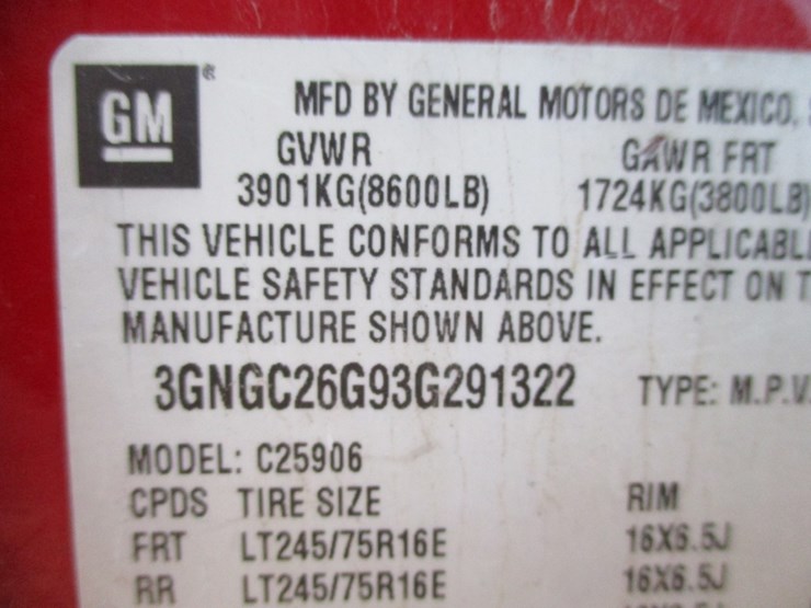 chevrolet-suburban-image-16