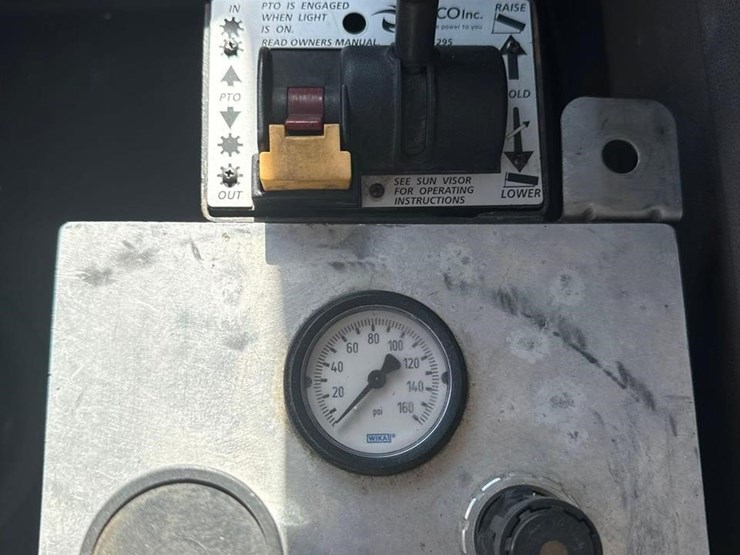 international-hx-image-36