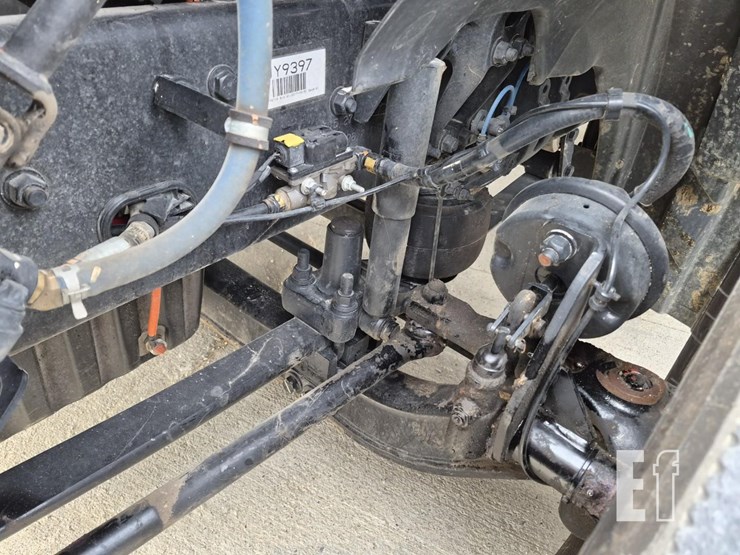 2018-freightliner-cascadia-116-image-29