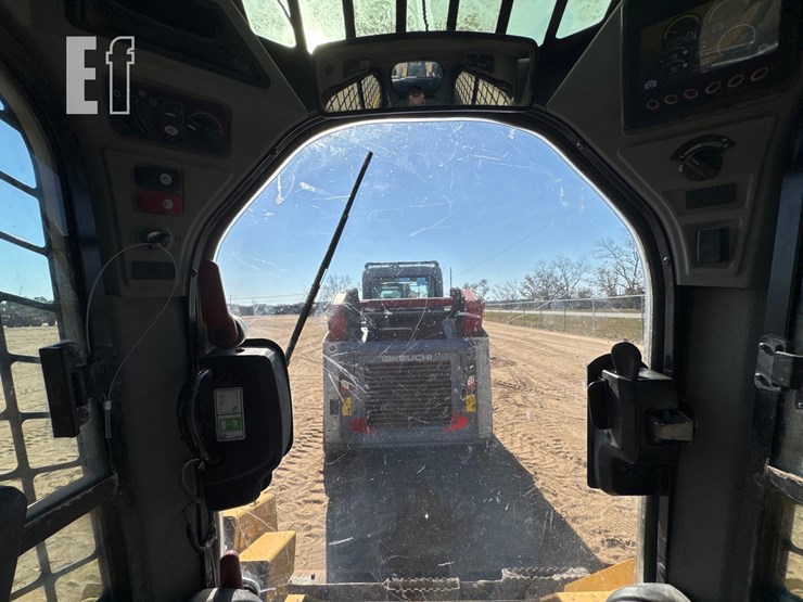 caterpillar-299d2-xhp-image-32