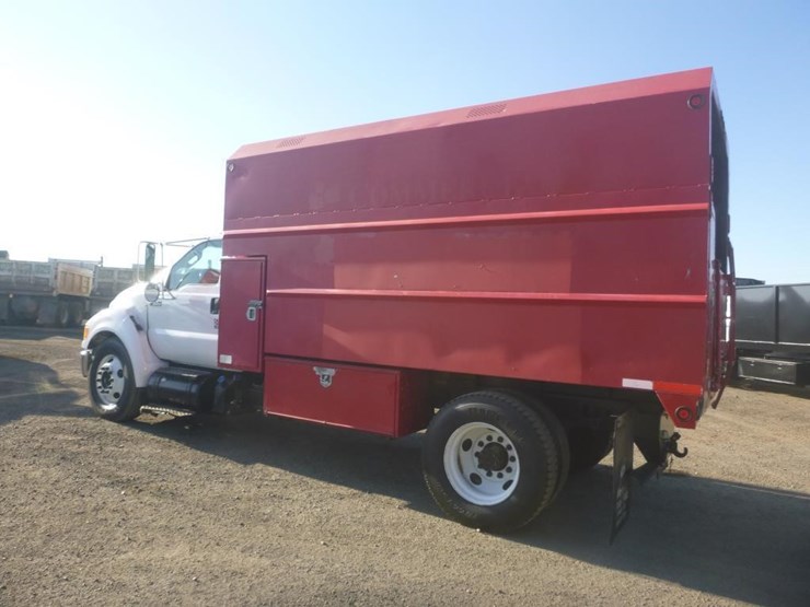 2013-ford-f650-image-4