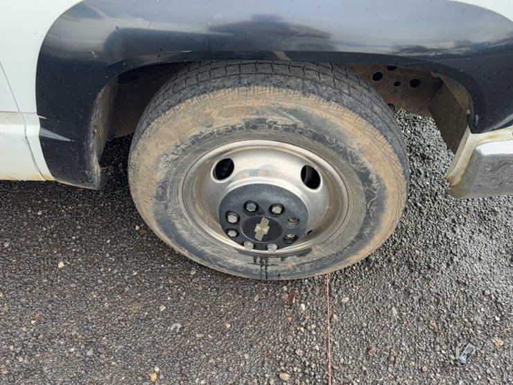 chevrolet-3500-image-4