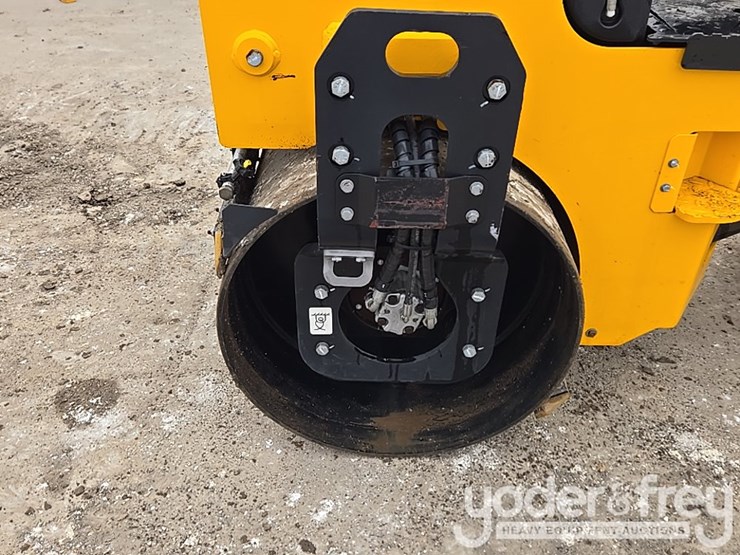 2023-jcb-ct260-120-image-16