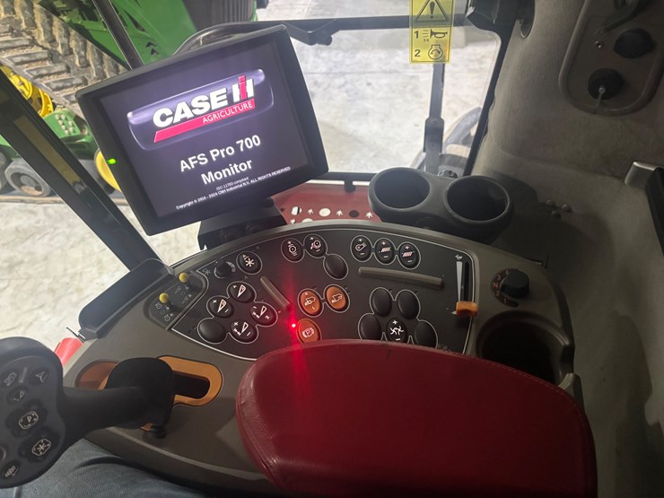 case-ih-8240-image-14