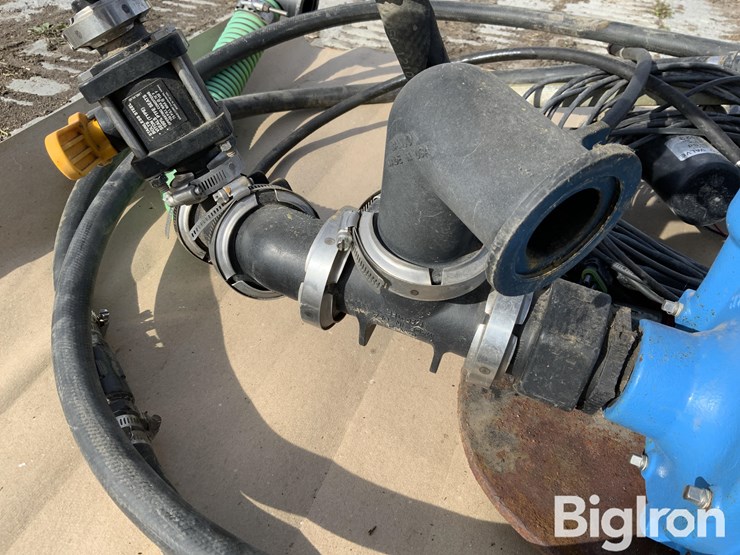 hypro-9303-hydraulic-fertilizer-pump-image-10